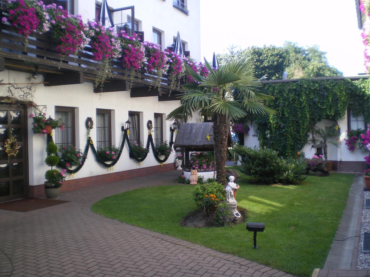 Hotel Am Berg Spremberg Exterior photo